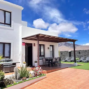 Casa Panadero's, 3 Bedroom Villa Playa Blanca (Lanzarote)